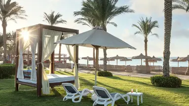 PALM ROYALE SOMA BAY