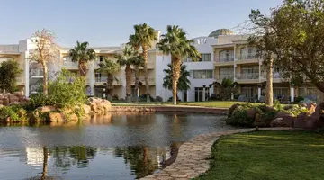 PALM ROYALE SOMA BAY