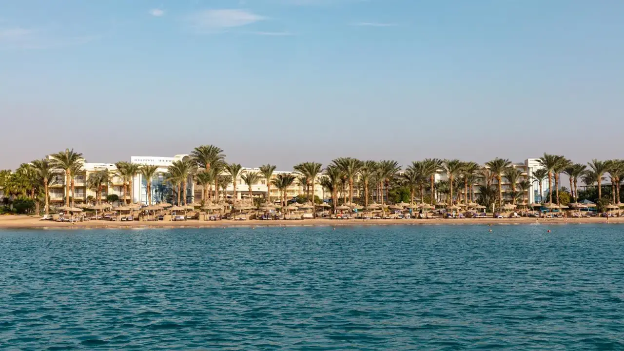 PALM ROYALE SOMA BAY