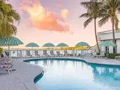 Palm Tree Club