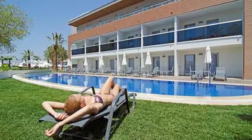 Palm Wings Beach Resort & Spa Kusadasi-
