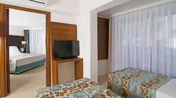 Palm Wings Beach Resort & Spa Kusadasi-