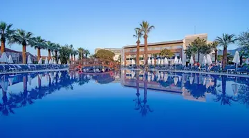 Palm Wings Beach Resort & Spa Kusadasi-