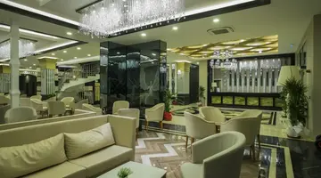 Palm World Side Resort and Spa
