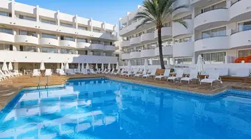 Palmanova Beach Apartments by TRH