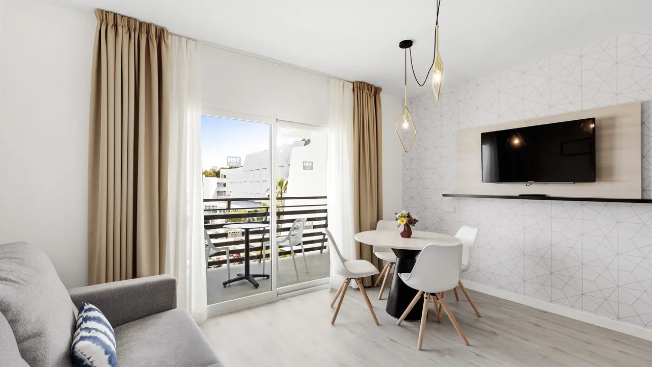 Palmanova Suites by TRH