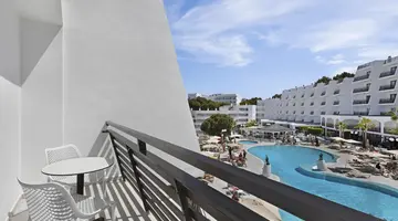 Palmanova Suites by TRH