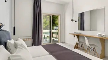 Palmariva Beach Hotel