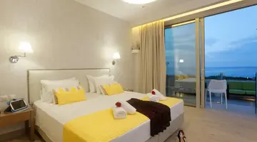 PALMERA BEACH HOTEL