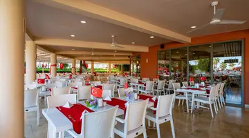 PALMERAS BEACH HOTEL