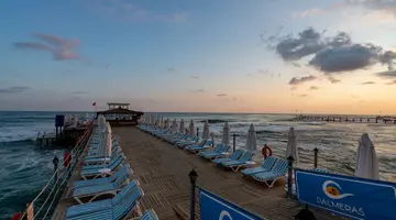 PALMERAS BEACH HOTEL