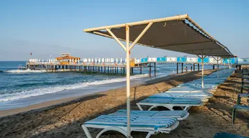 PALMERAS BEACH HOTEL