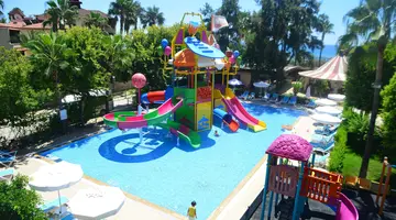 PALMERAS BEACH HOTEL