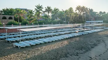 PALMERAS BEACH HOTEL