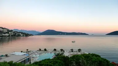 Palmon Bay Hotel & Spa