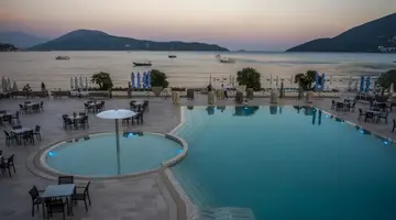Palmon Bay Hotel & Spa