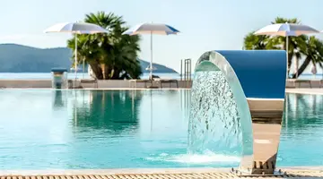 Palmon Bay Hotel & Spa