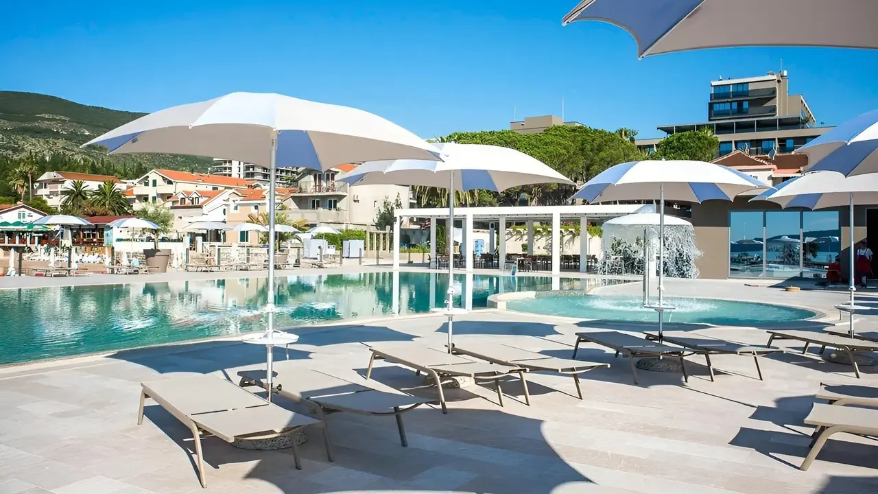 Palmon Bay Hotel & Spa