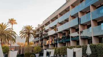 Palmon Bay Hotel & Spa