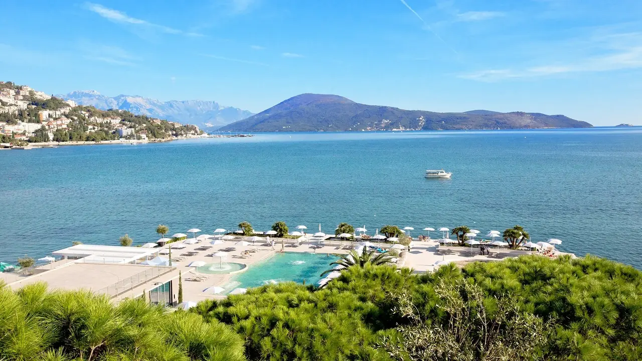 Palmon Bay Hotel & Spa