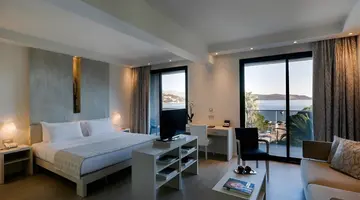 Palmon Bay Hotel & Spa