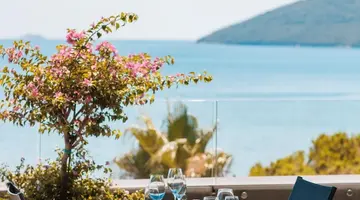 Palmon Bay Hotel & Spa
