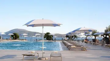 Palmon Bay Hotel & Spa