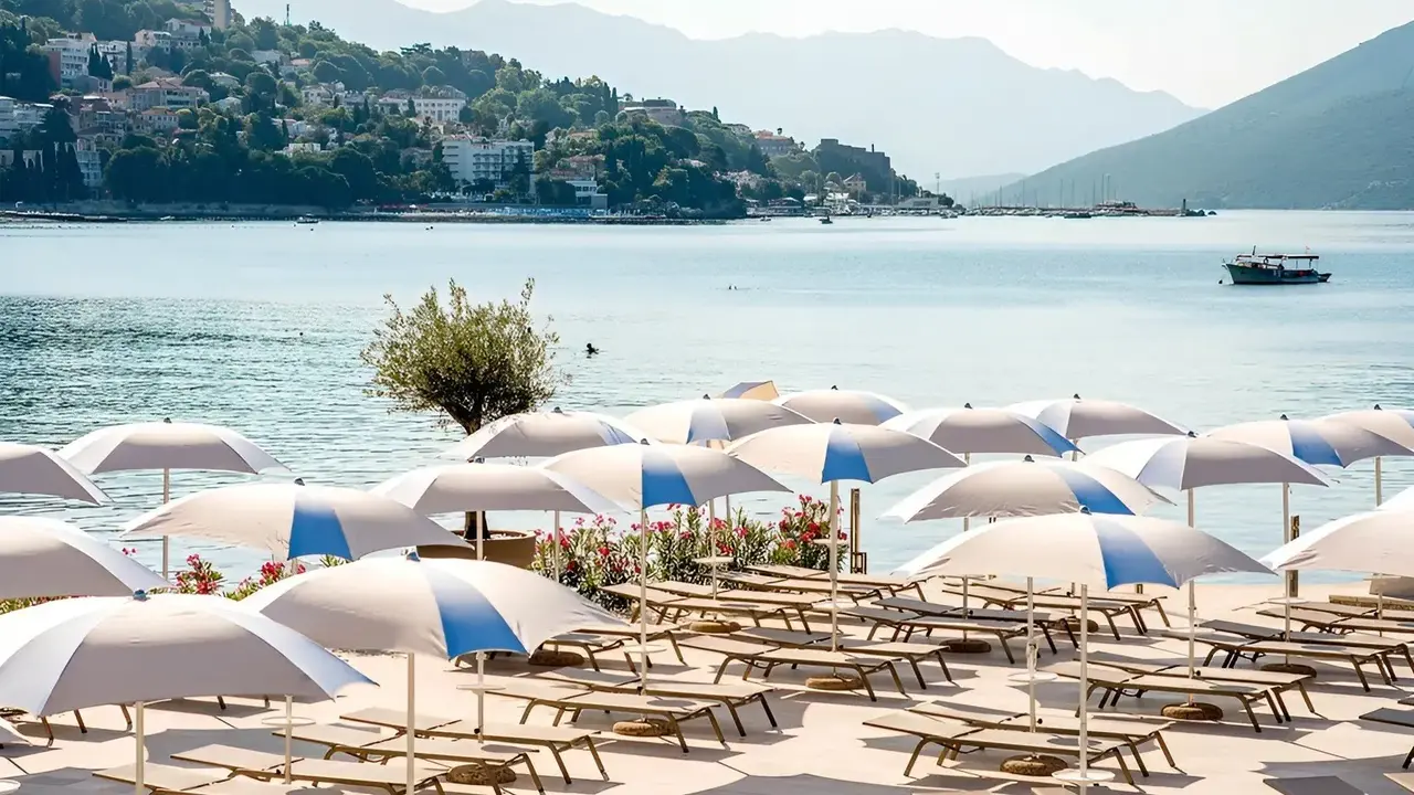 Palmon Bay Hotel & Spa