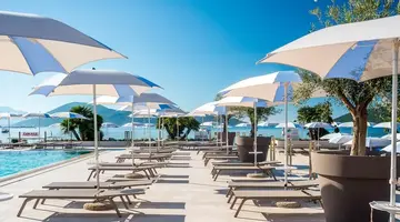 Palmon Bay Hotel & Spa