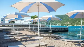 Palmon Bay Hotel & Spa