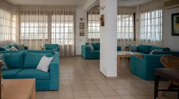 PALOMA GARDEN