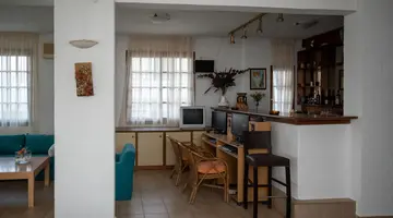 PALOMA GARDEN