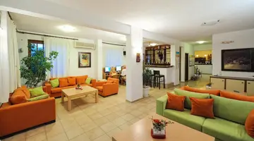 Paloma Garden