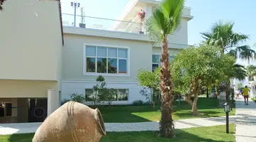 Paloma Oceana Resort (ex Paloma Beach)