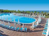 Paloma Oceana Resort