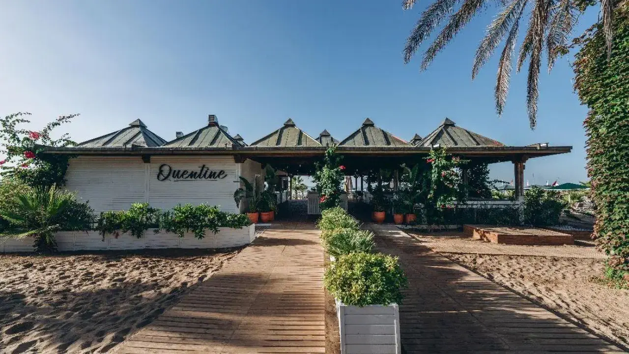 Paloma Oceana Resort