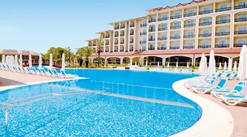 Paloma Oceana Resort