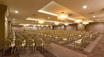 Paloma Oceana Resort