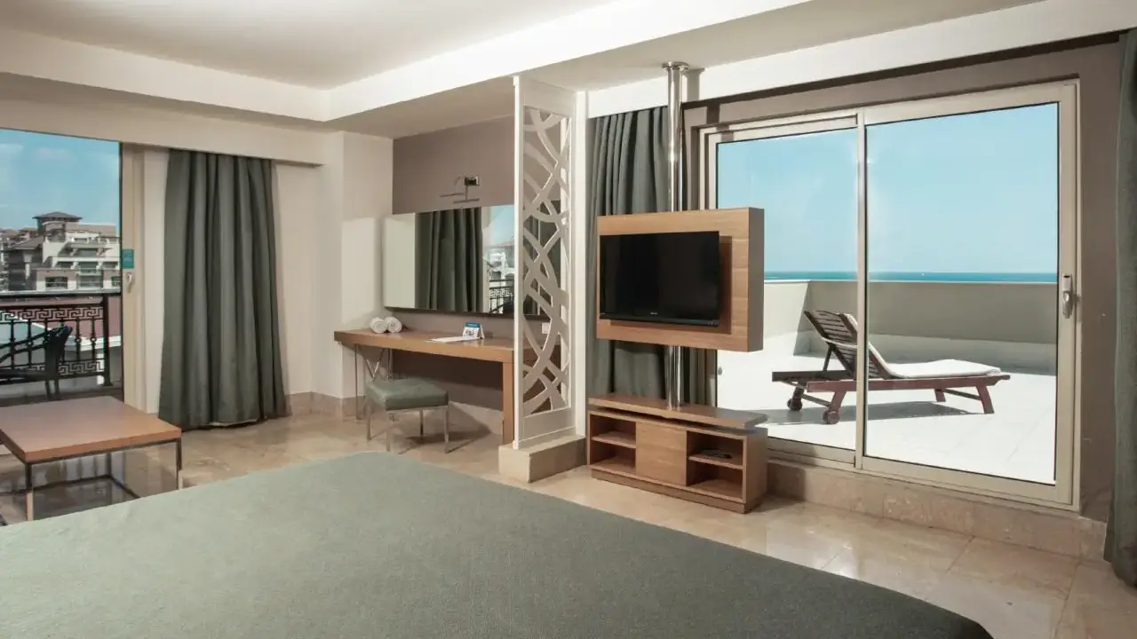 Paloma Oceana Resort
