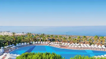 Paloma Oceana Resort