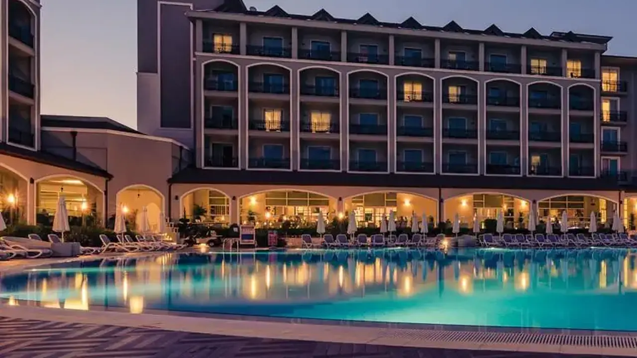 PALOMA OCEANA RESORT