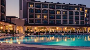 PALOMA OCEANA RESORT
