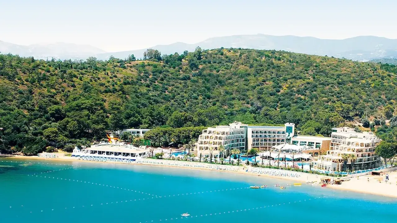 Paloma Pasha - All inclusive