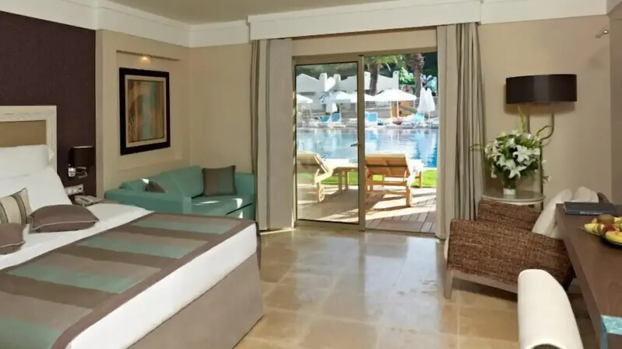 Paloma Pasha - All inclusive