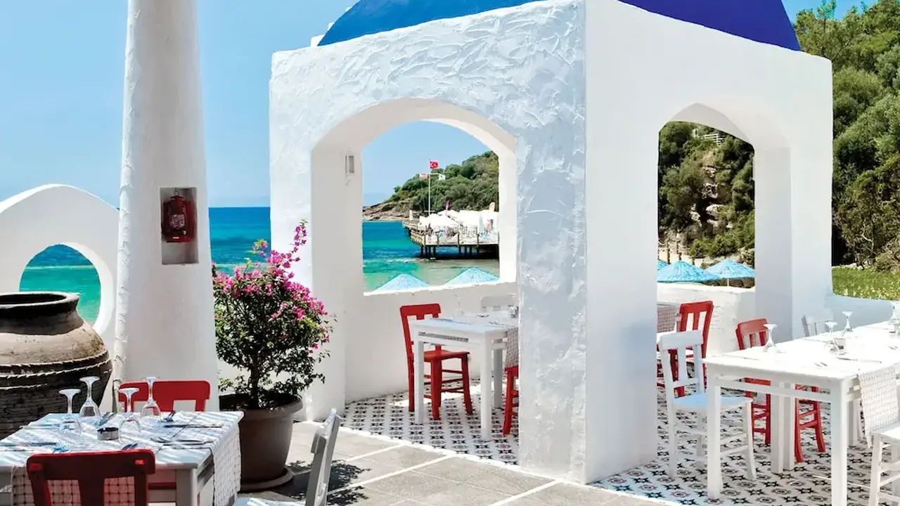 Paloma Pasha - All inclusive