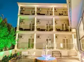PALOTEL LUXURY HOTEL