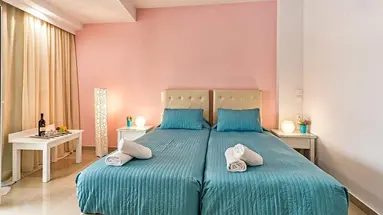 PALOTEL LUXURY HOTEL