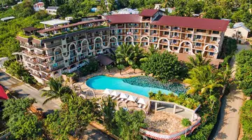 Palumbo Waves Resort