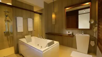 PANDANUS BEACH RESORT & SPA