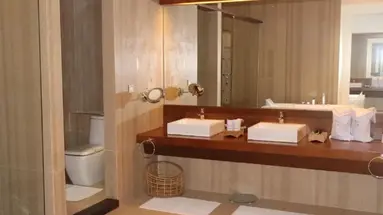 PANDANUS BEACH RESORT & SPA